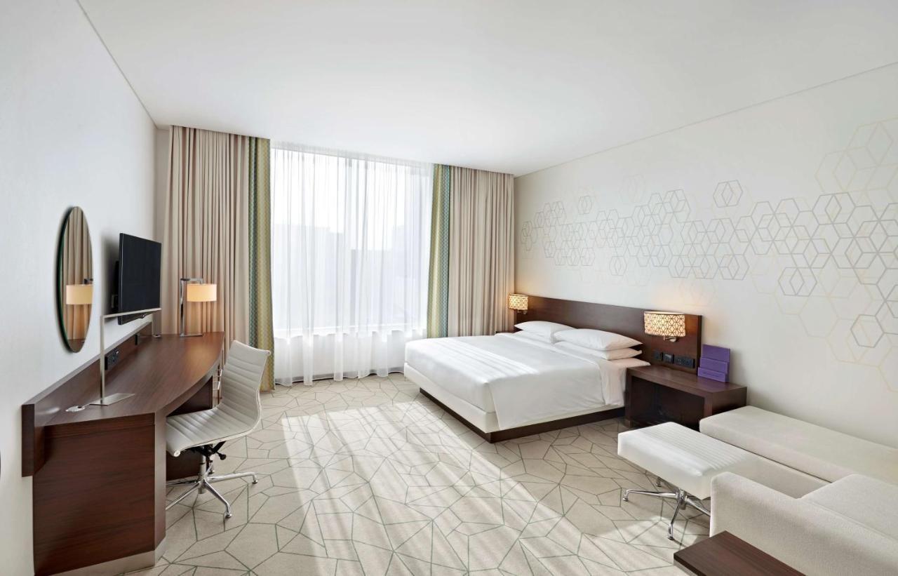 Hyatt Place Dubai Baniyas Square Dış mekan fotoğraf
