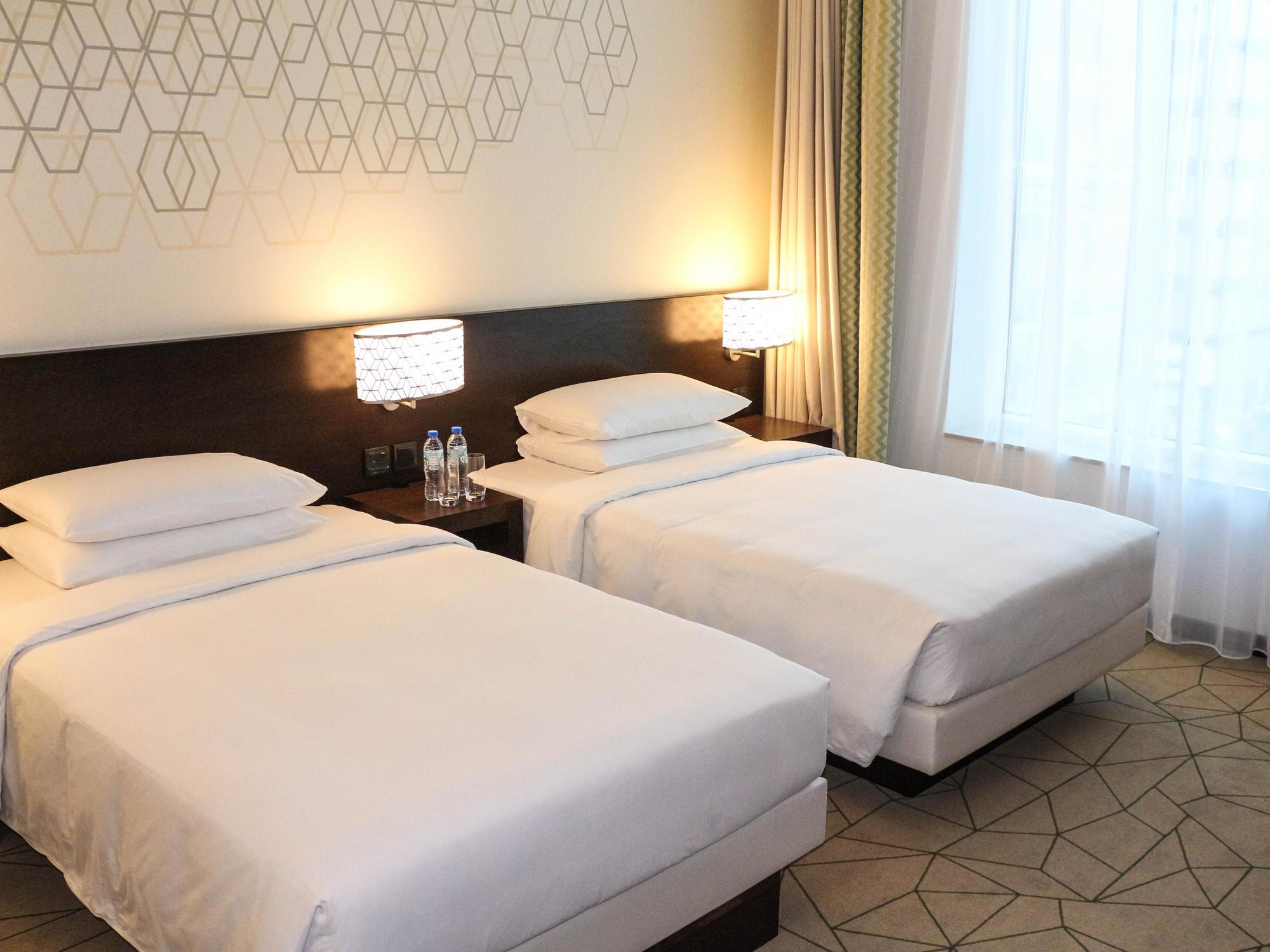 Hyatt Place Dubai Baniyas Square Dış mekan fotoğraf