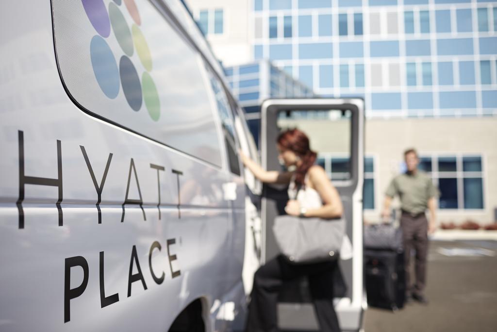 Hyatt Place Dubai Baniyas Square Dış mekan fotoğraf