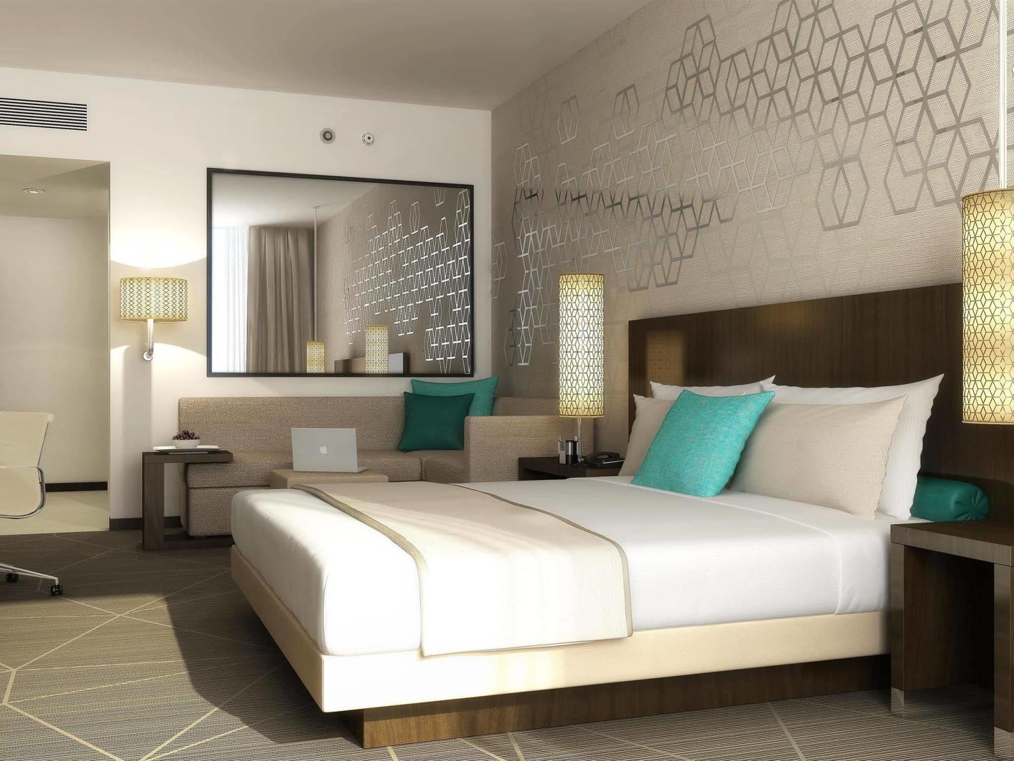 Hyatt Place Dubai Baniyas Square Dış mekan fotoğraf
